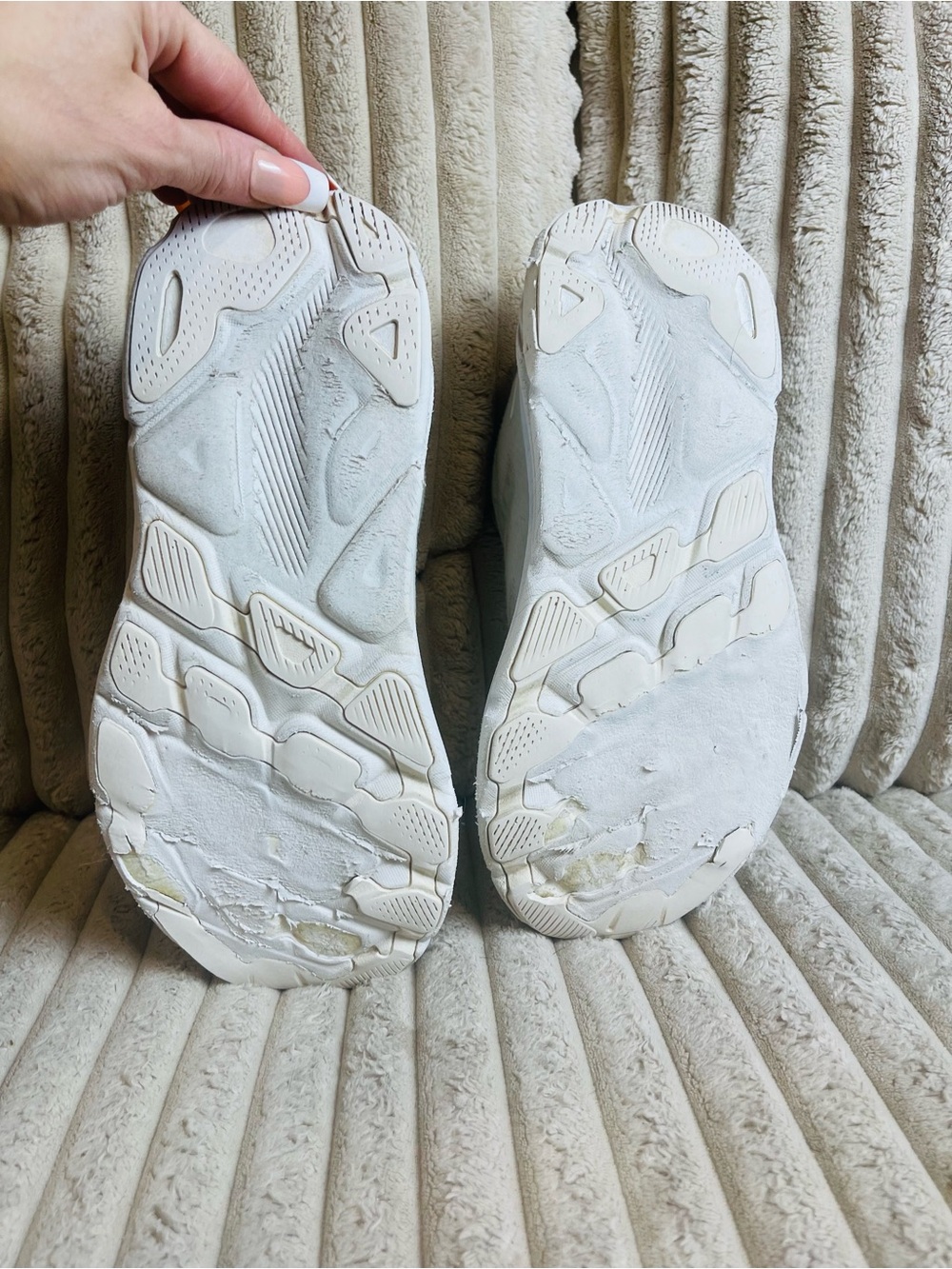 HOKA One One Clifton 9 Women’s Running Shoes White Mesh Lightweight - Picture 4 of 8